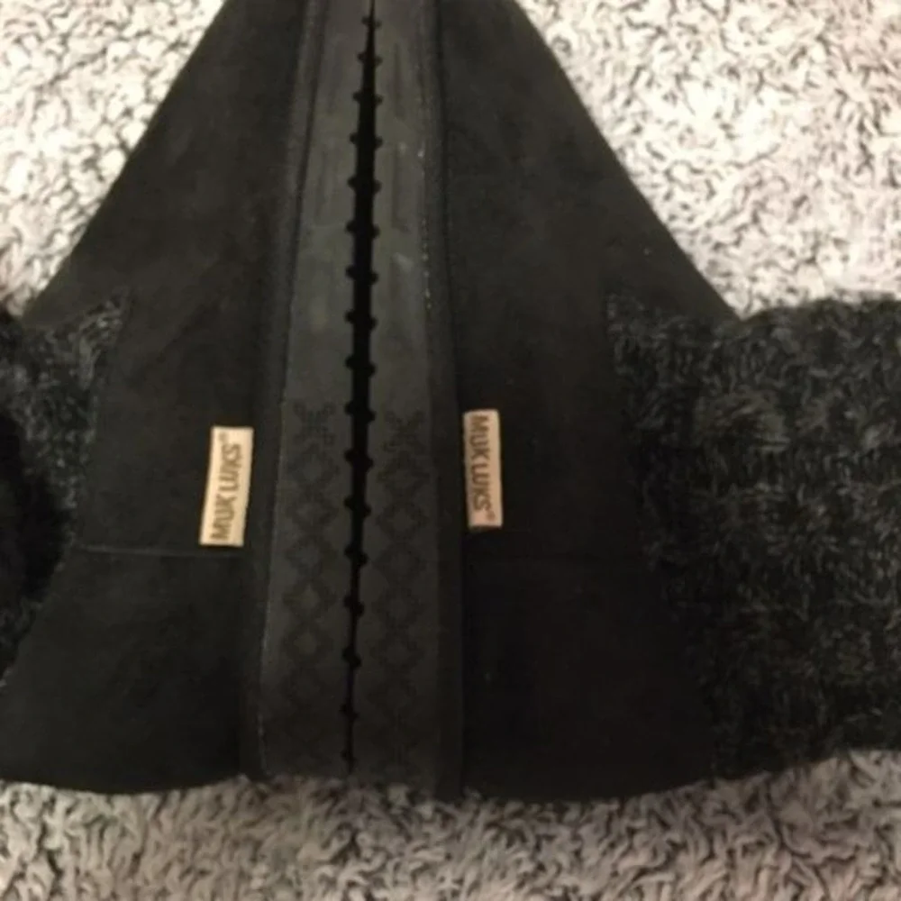 Muk Luk Sz 8 Black Fold Over Knit Boots